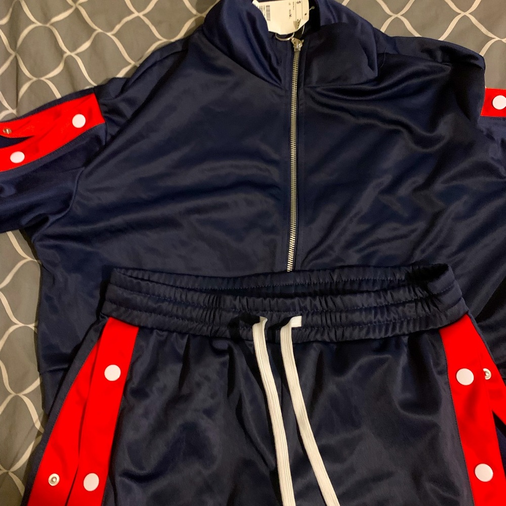 HM divided rip away pants with matching jacket